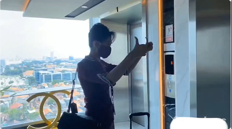 Viral Video Terbaru Dari Pramugari Indo